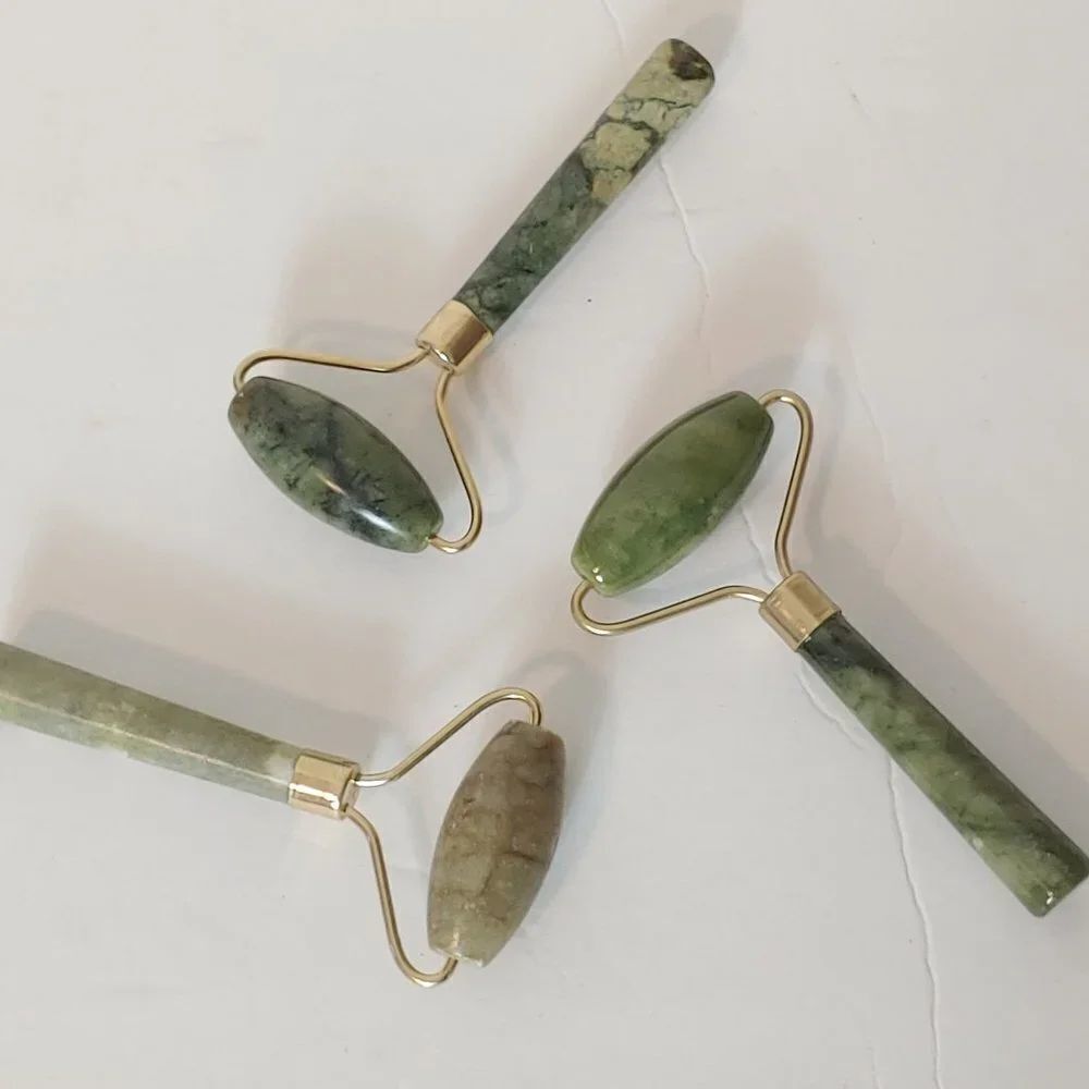 NWT Jade Facial Skincare Eye Face Roller Massage‎ Tool Natural Stone - Picture 7 of 13